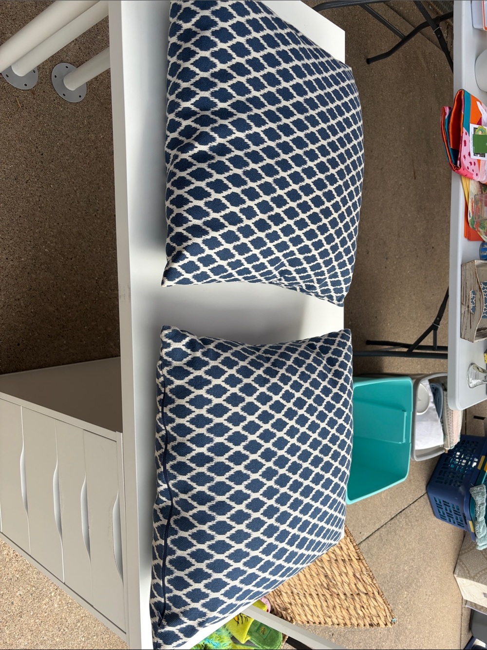 Set of two blue pattern pillows
